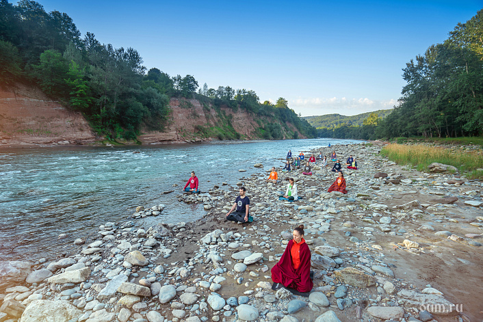 групповая медитация, медитация на кавказе