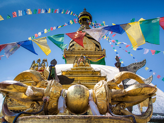 ваджра на фоне ступы будды