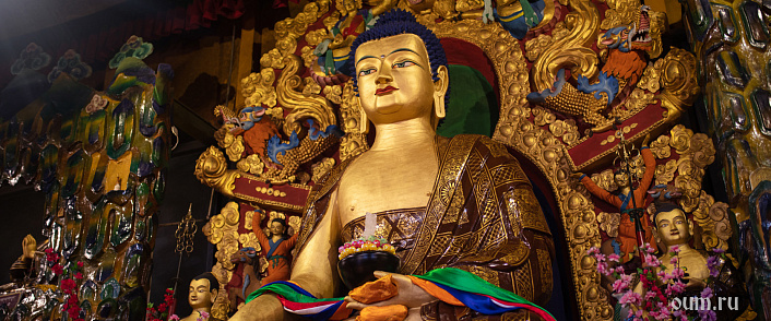 Статуя Будды фото