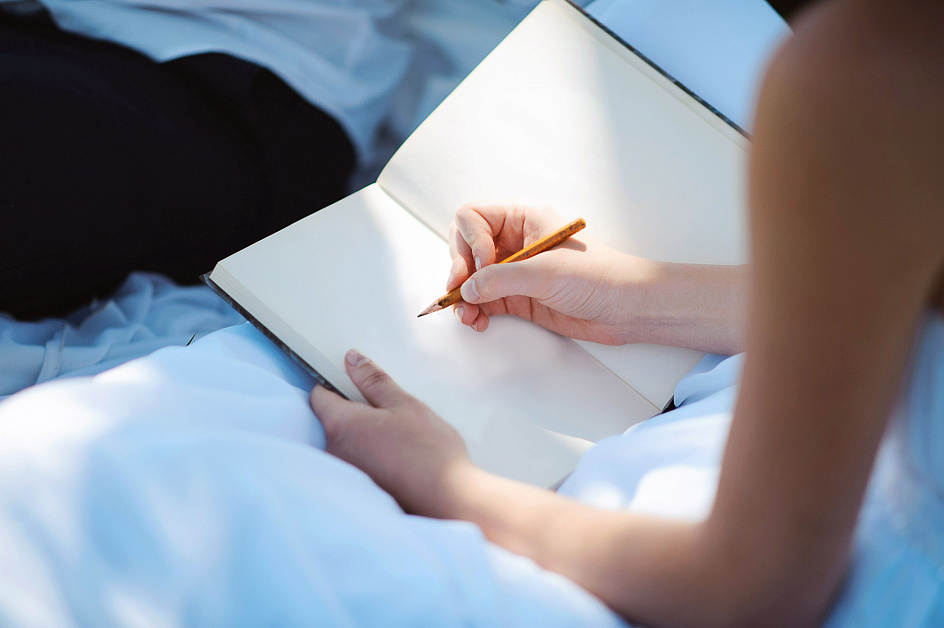 блокнот, карандаш, девушка