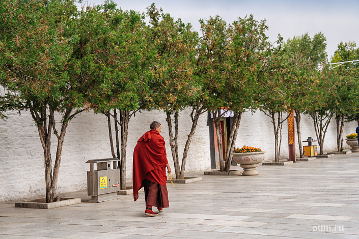 тибетский монах