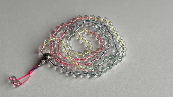 Чётки из горного хрусталя природного «Катманду»