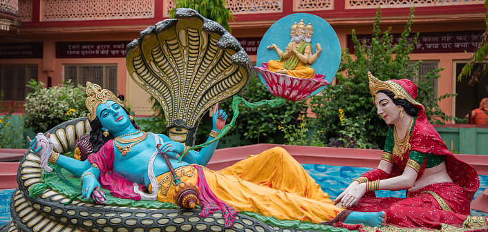 Бог Вишну: суть, мантры и символы для духовного пути