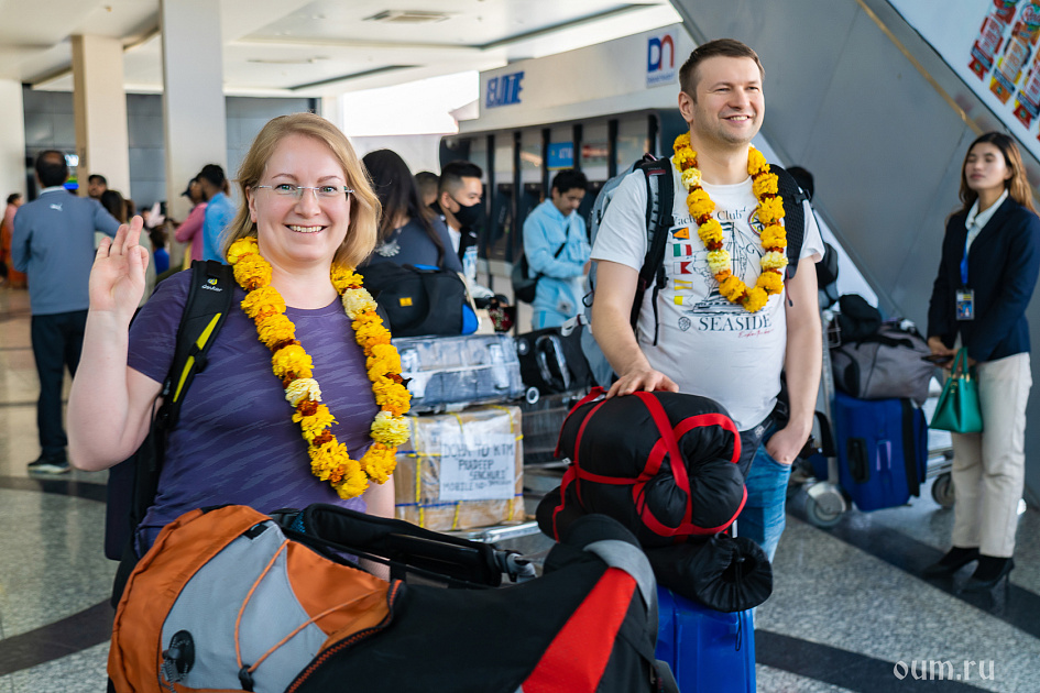 встреча в аэропорту с участниками группы фото