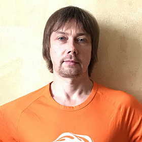 Андрей Наумов