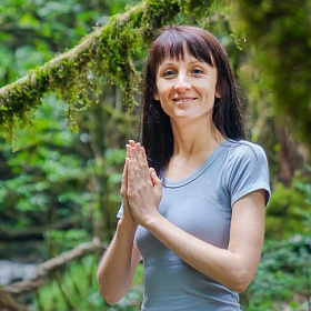 преподаватель йоги Елена Малинова