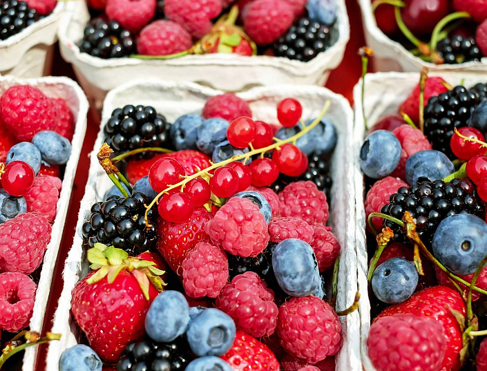 Свежие ягоды