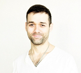 Илья Костандо