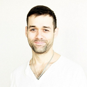 Илья Костандо