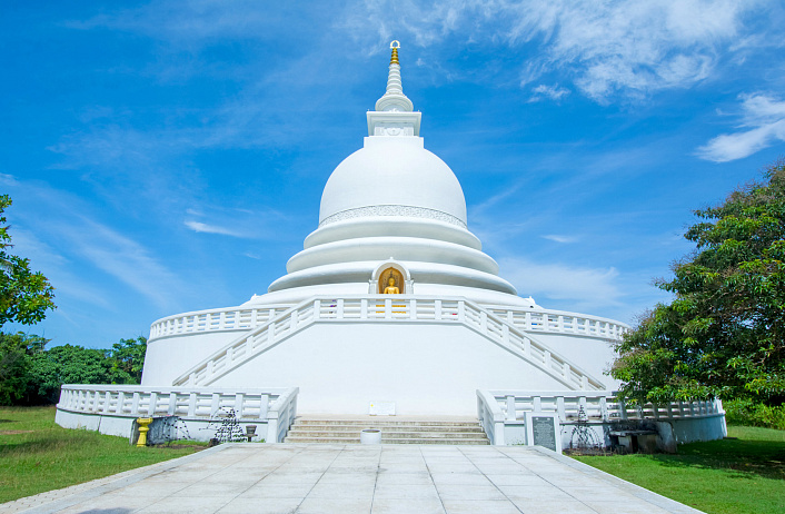 ступа будды фото