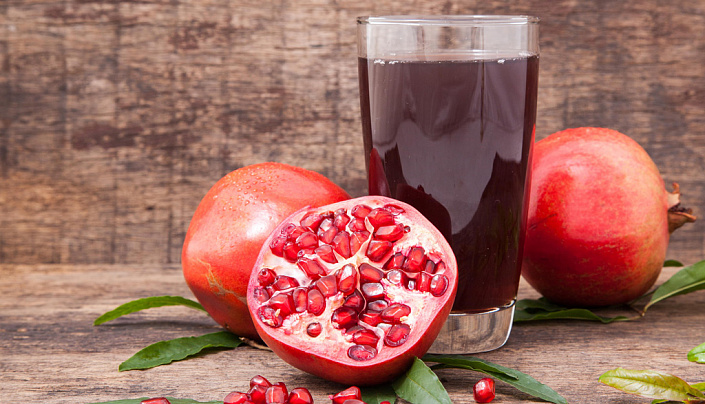 гранаты и гранатовый сок