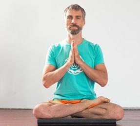 Кирилл Жирнов