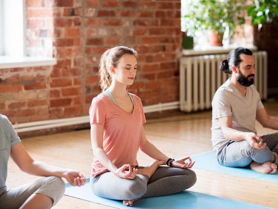 групповая медитация фото