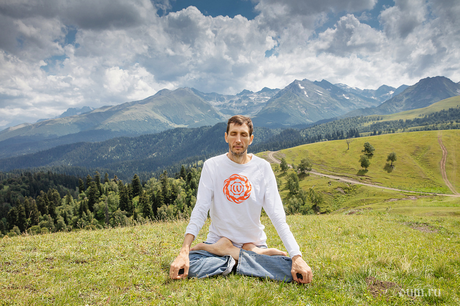 С помощью медитации вы можете лучше разобраться со своим умом
