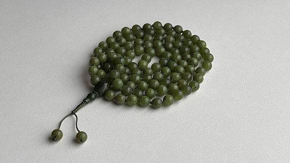 Чётки из нефрита «Просветлённая активность Тары»