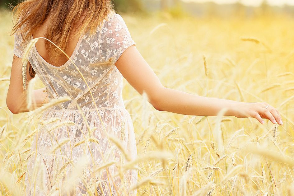 девушка, поле, платье