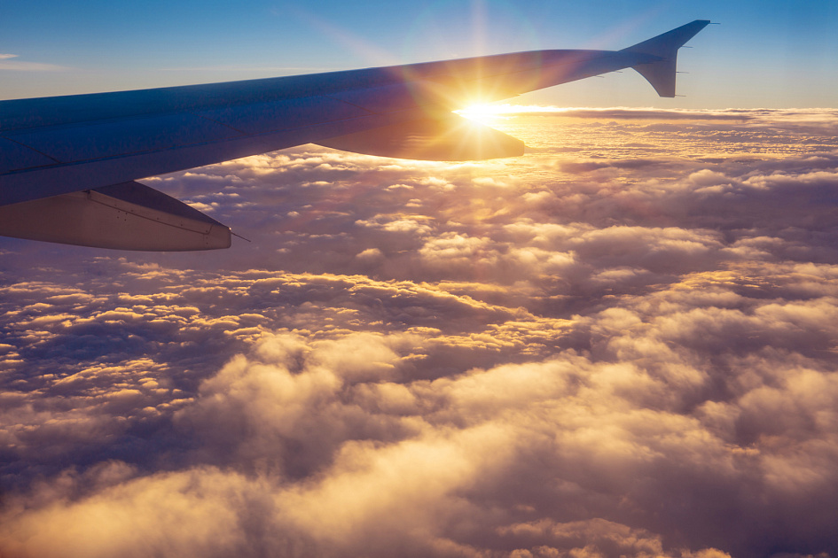 крыло самолёта фото