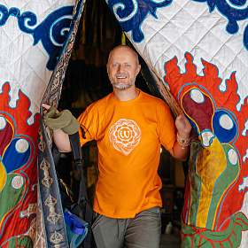 Игорь Таушев