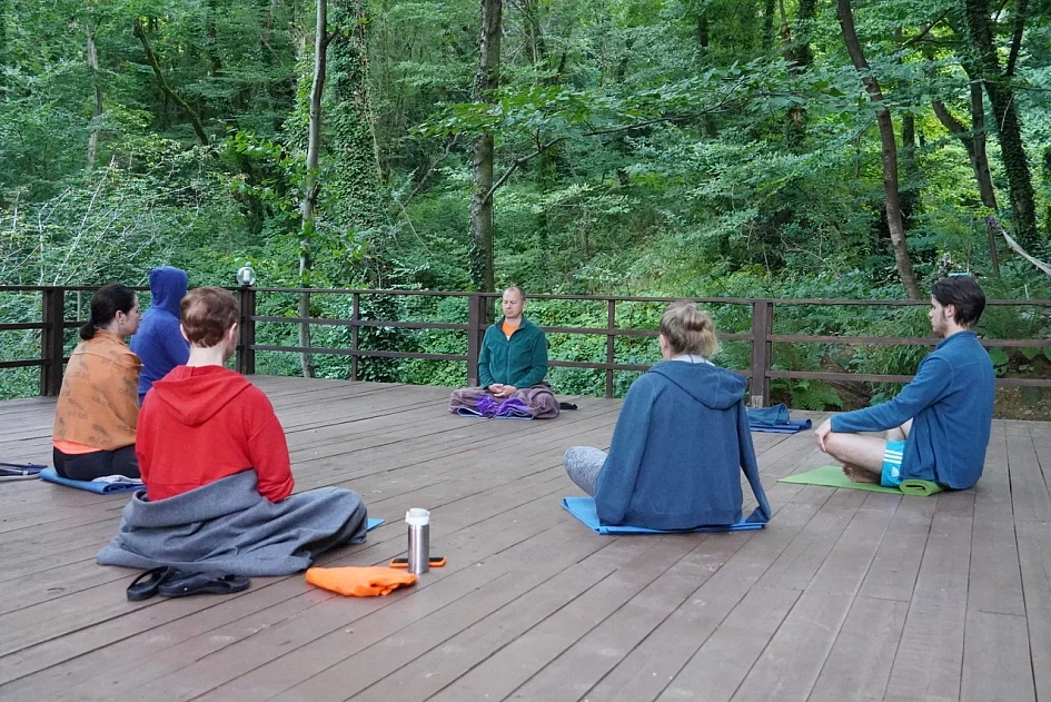 групповая медитация