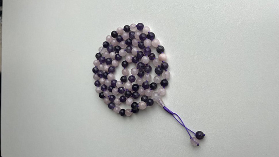 Чётки из аметиста и розового кварца «Радостная мудрость»