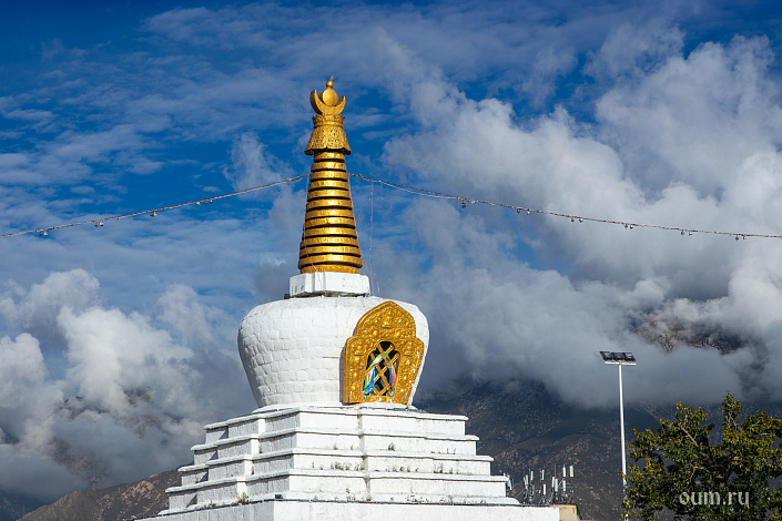 ступа, небо