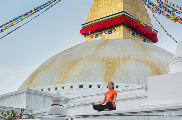 медитация у ступы в непале фото