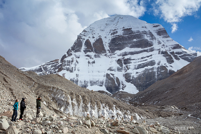 Кора вокруг Кайлаша фото
