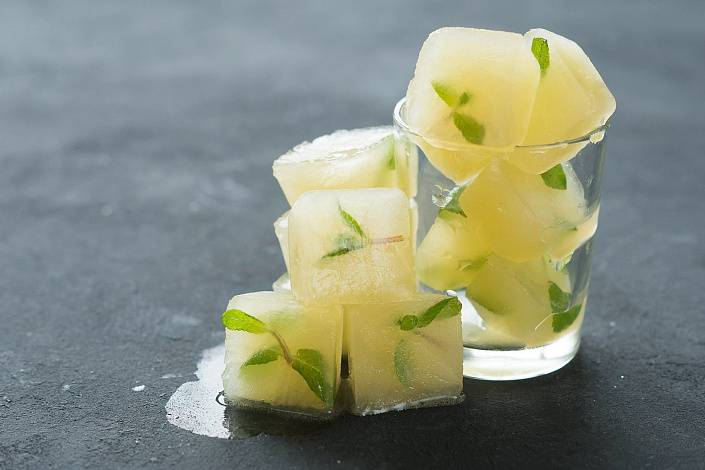 кубики с настоем трав фото