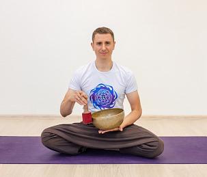 Олег Мелкумов