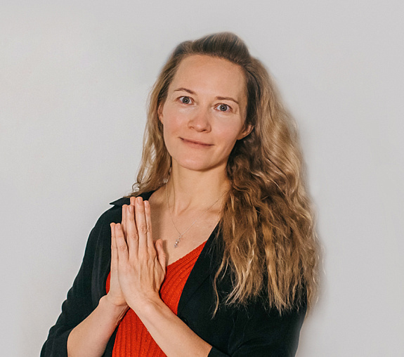 Юлия Бежина